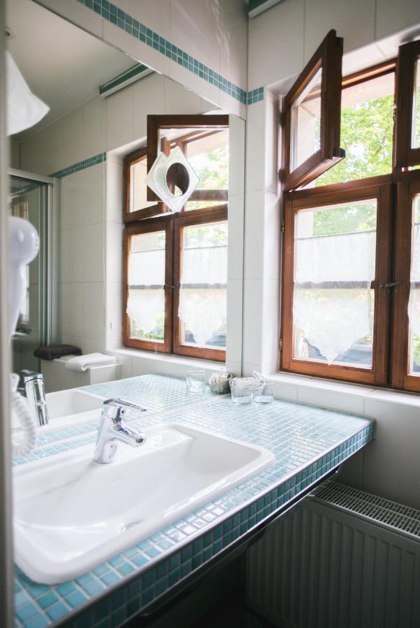 Hotel Zirbelstube Neurenberg Kamer foto